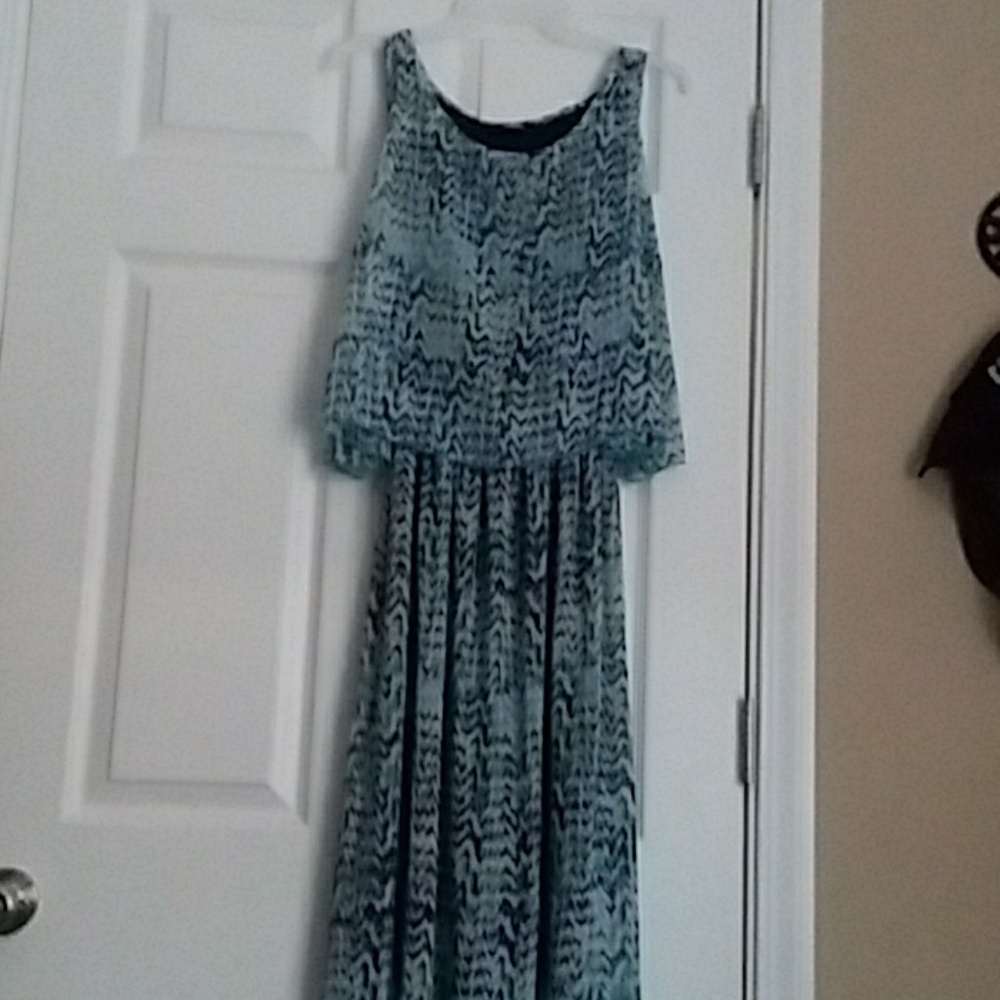 Long lite dress . Worn once to wedding